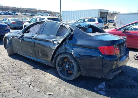 2013 BMW M5 from USA, damaged, VIN WBSFV9C5XDC772509